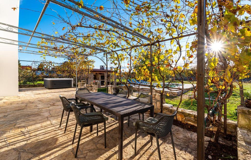 Villa Mandorla With Private Pool Ζαντάρ Εξωτερικό φωτογραφία
